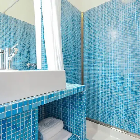Bright & Beautiful With 2 Beds Lejlighed Lisboa