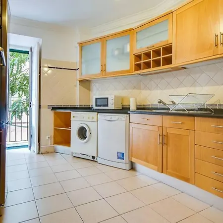 Lejlighed Bright & Beautiful With 2 Beds