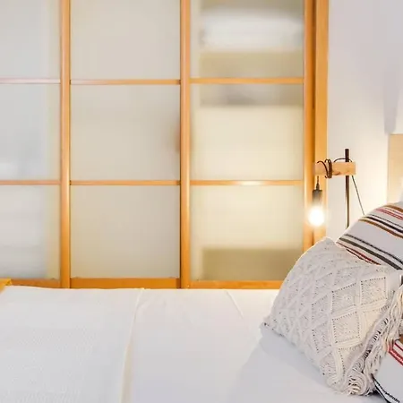 Bright & Beautiful With 2 Beds * Lisboa